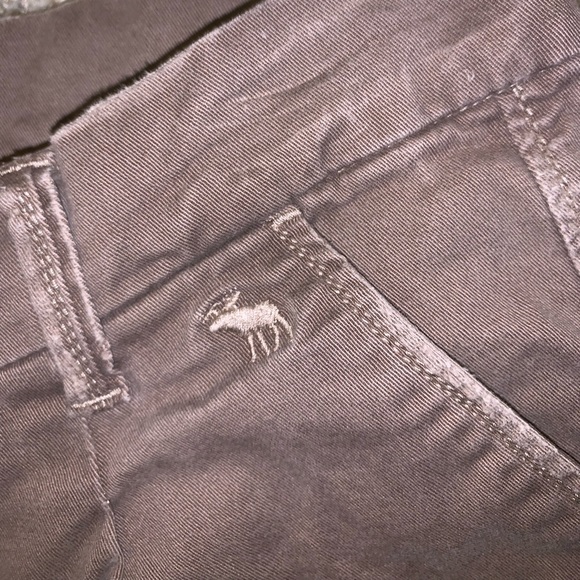 Abercrombie & Fitch Dark Brown shorts size 2 - Picture 6 of 11